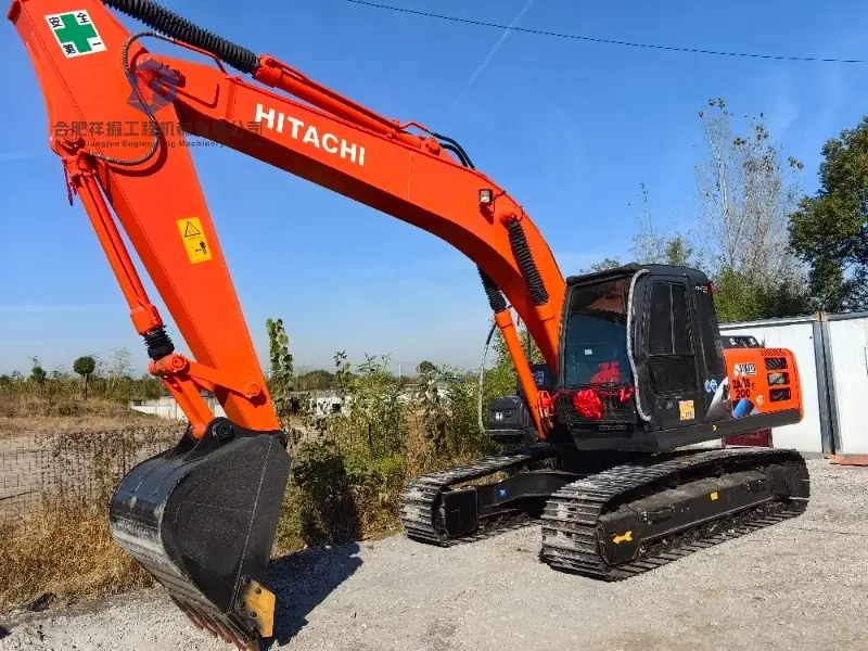 Used Hitachi 200-6 Excavator