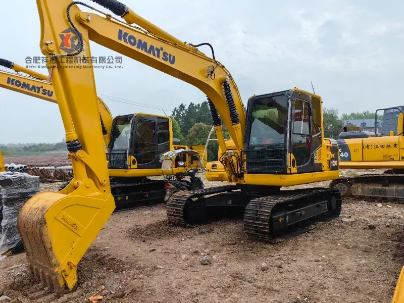 Used komatsu 120 excvator