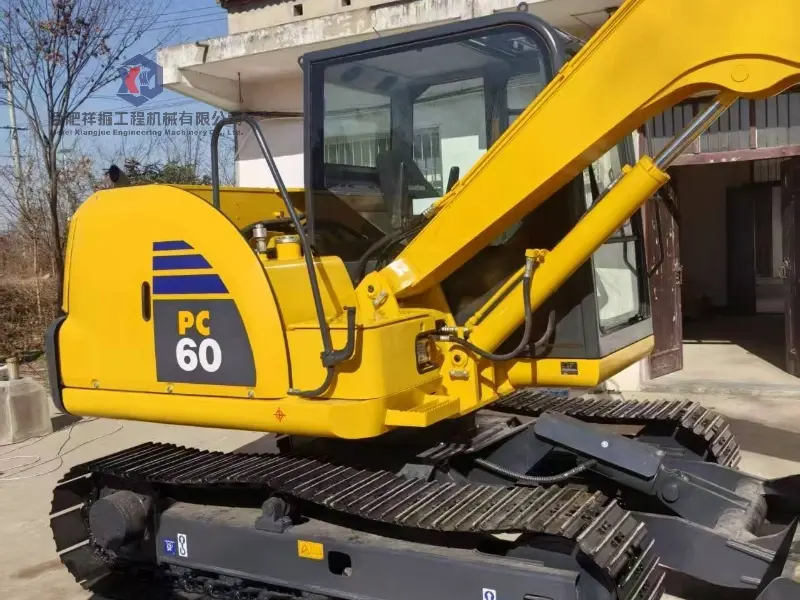 Used komatsu 60 excvator